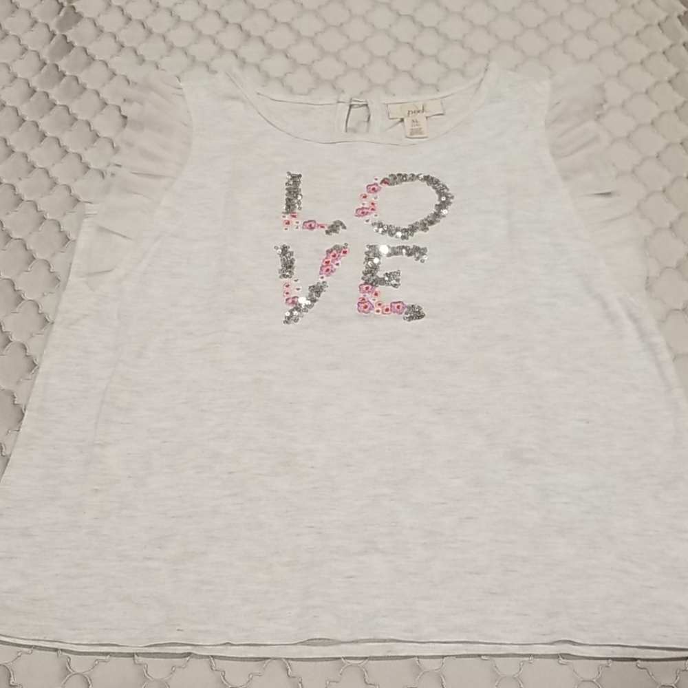 Tshirt by Peek.